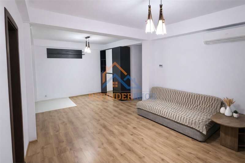 Aparatorii Patriei, vanzare 3 camere.